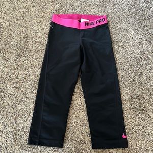 NIKE pro capris size xs
